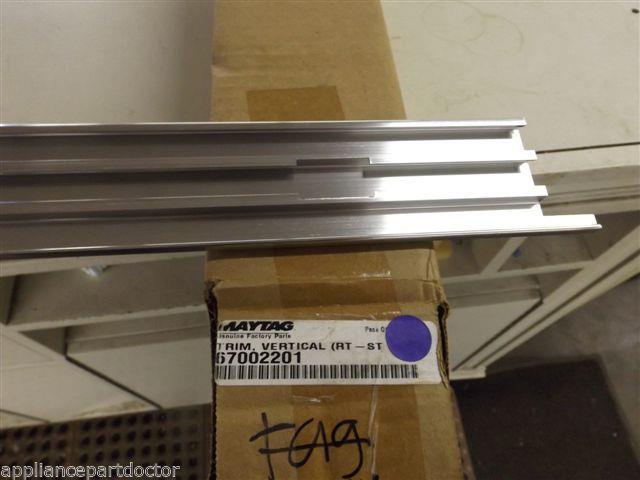Maytag Amana Refrigerator 67002201 Trim,vertical (rt-stnls NEW IN BOX Maytag Amana Refrigerator 67002201 Trim,vertical (rt-stnls NEW IN BOX